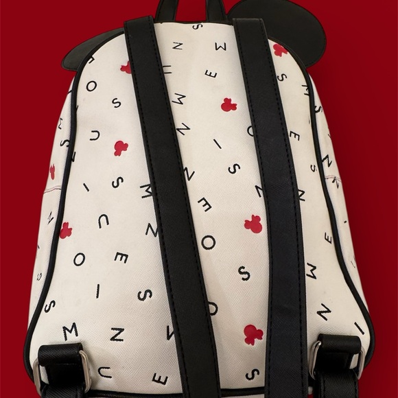 Loungefly Minnie Mouse Backpack (Retired) main image 8